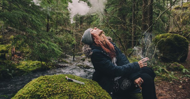 I Became ‘California Sober’ Because I Don’t Enjoy Alcohol but Still Want To Talk About Me