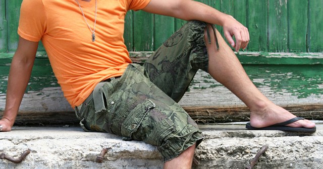 The Death Metal Fan’s Guide To Finding the Perfect Pair of Camo Cargo Shorts for Your Tinder Date