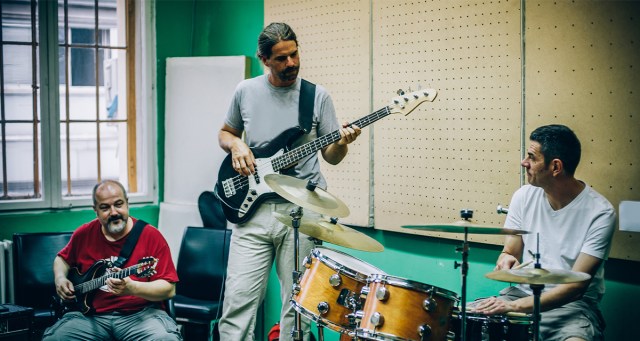 Report: Band Too Ugly To Be in Own Music Video