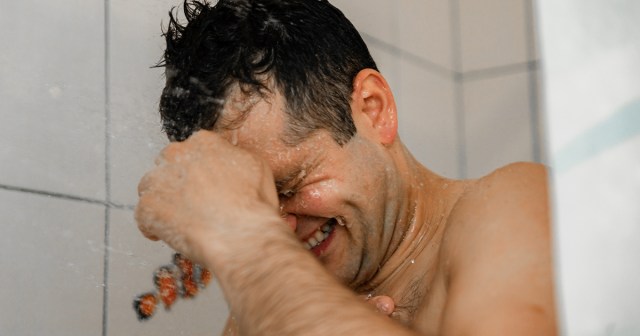 Consumer Report: Switching to Johnson & Johnson Baby Shampoo Had Little to No Effect on How Much I Cry in the Shower