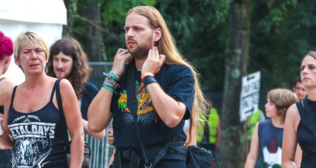 Metalhead With No Hygiene Habits Inexplicably Owner of Most Beautiful Head of Hair You’ve Ever Seen