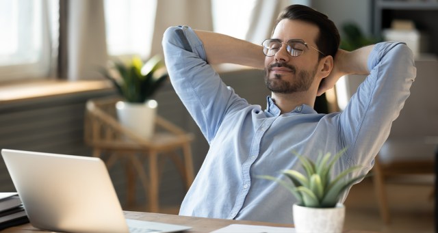 Recruiter Wraps Up Another Exhausting Day of Deleting Inbox Full of Unread Resumes