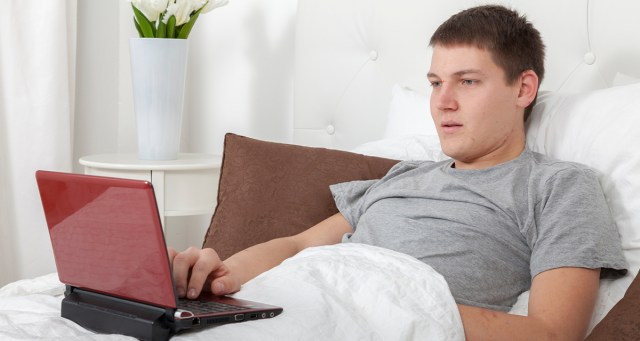 Companies Struggling to Find Return-To-Office Perks That Top Masturbating at Home