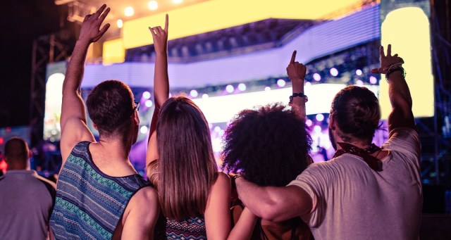 Crowd Apparently Feeling “Whoo” Tonight