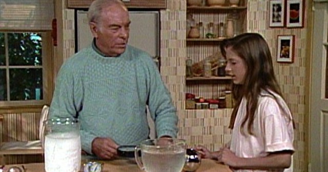 Here’s Which Episodes of “Mr. Wizard” To Watch in What Order To Make Crystal Meth