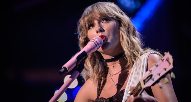 Taylor Swift Announces 151 Date, 5 Continent Wedding