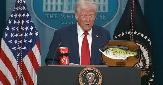 Dancing Coke Can and Billy Bass Among Kennedy Center Honorees