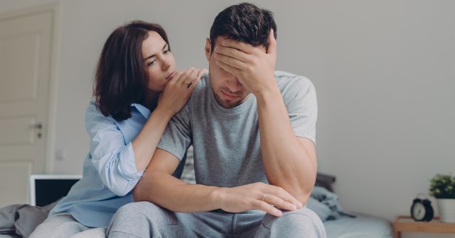 Kinky! Woman Asks Boyfriend To Talk About Male Loneliness Epidemic Until She Cums