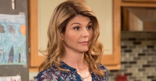 Oof, That Didn’t Age Well: Five Episodes of “Full House” Where Aunt Becky Offers to Get D.J. Admitted to USC by Bribing the School with $500,000 to Have Her Accepted as a Fake Rowing Recruit