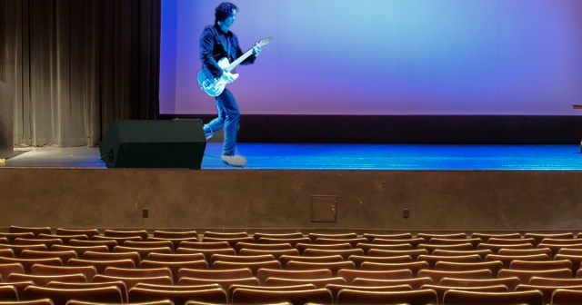 Jack White Bans Fans From Concerts