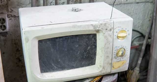 Punk House Microwave Needs To Be Preheated