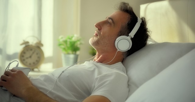 Heartbreaking! Man’s Sex Playlist Officially Becomes Masturbation Playlist