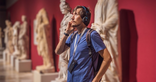 Museum Audio Guide Gently Suggests Visitor Might Be Too Dumb To Get This One