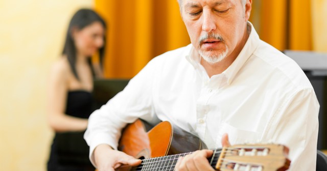 Kerry King Inspires Man to Uselessly Fuck Around on Guitar for 40 Years