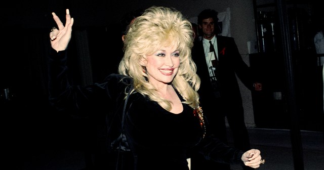Conservatives Remember the Late Dolly Parton, Without Remembering Her