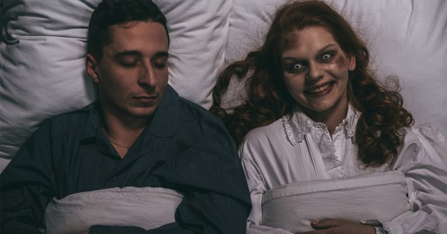 Help! The Demon Possessing My Girlfriend Is Way Nicer Than She Is 